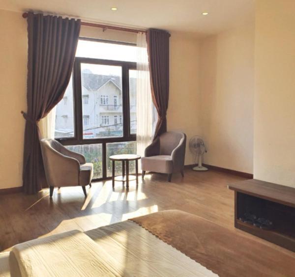 Suka Hotel Dalat Eksteriør billede